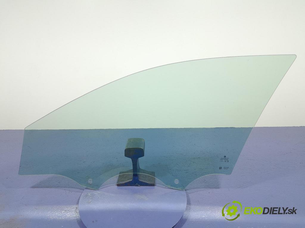 Skoda Octavia 2023 sklo dvere Predné Prava: 5E3845202