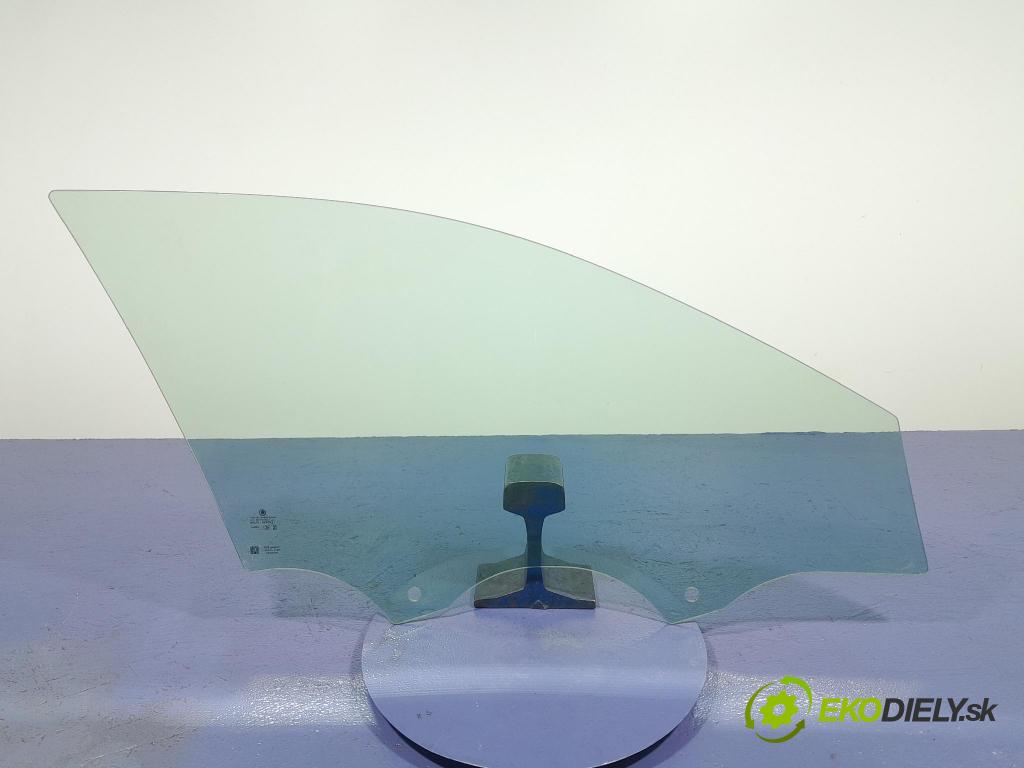 Skoda Octavia 2023 sklo dvere Predné ľavá 5E3845201