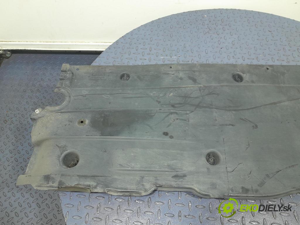 Skoda Octavia 2023 kryt Plast: podvozek: 5WA825201E