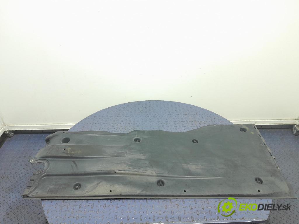 Skoda Octavia 2023 kryt Plast: podvozek: 5WA825202E