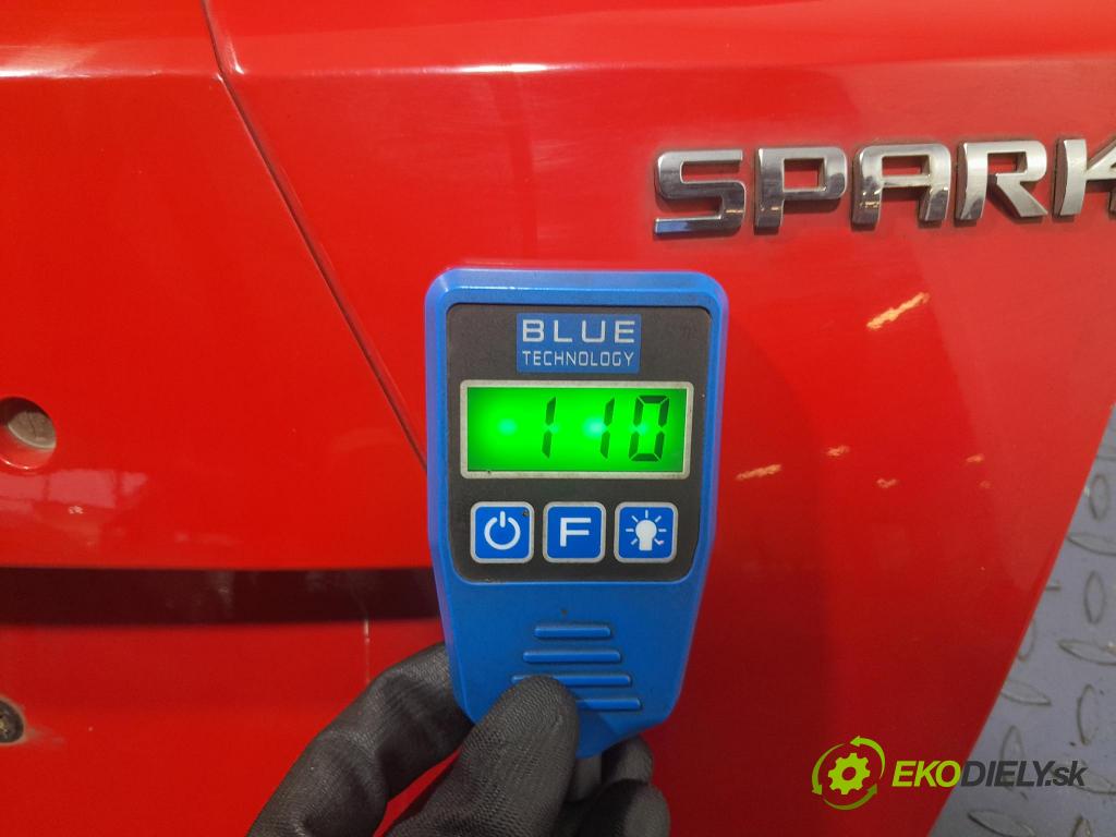 Chevrolet Spark 2013 zadna dveře kufra: kufra: