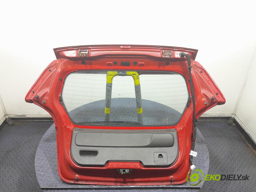 Chevrolet Spark 2013 zadna dveře kufra: kufra: 