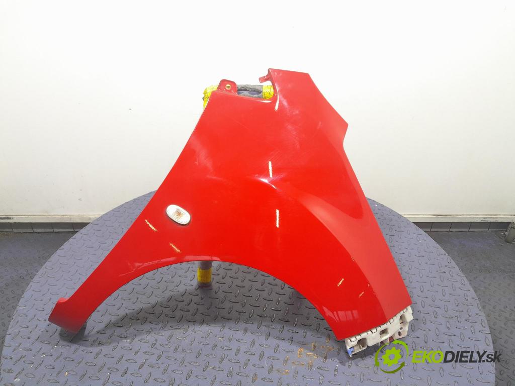 Chevrolet Spark 2013 blatník Predné v pravo: