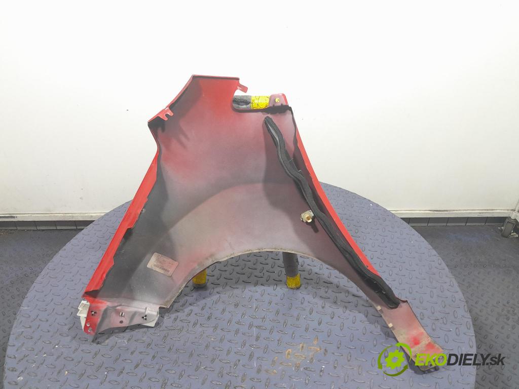 Chevrolet Spark 2013 blatník Predné v pravo: