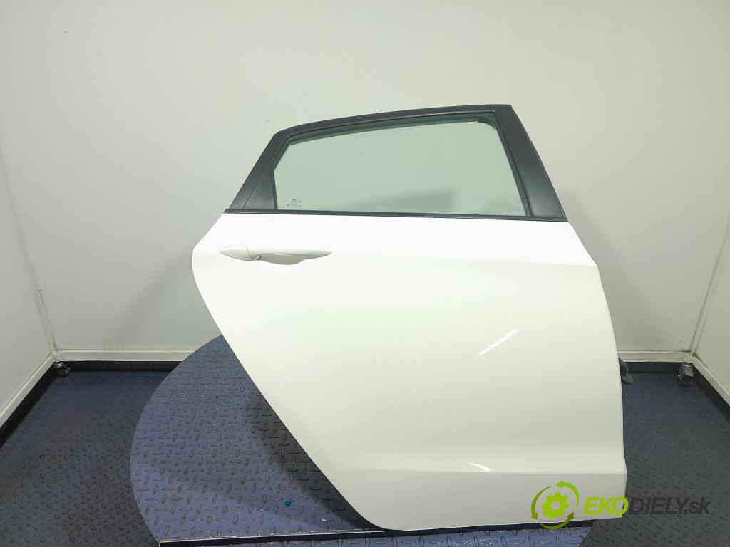 Hyundai I30 2013 dvere zad pravé