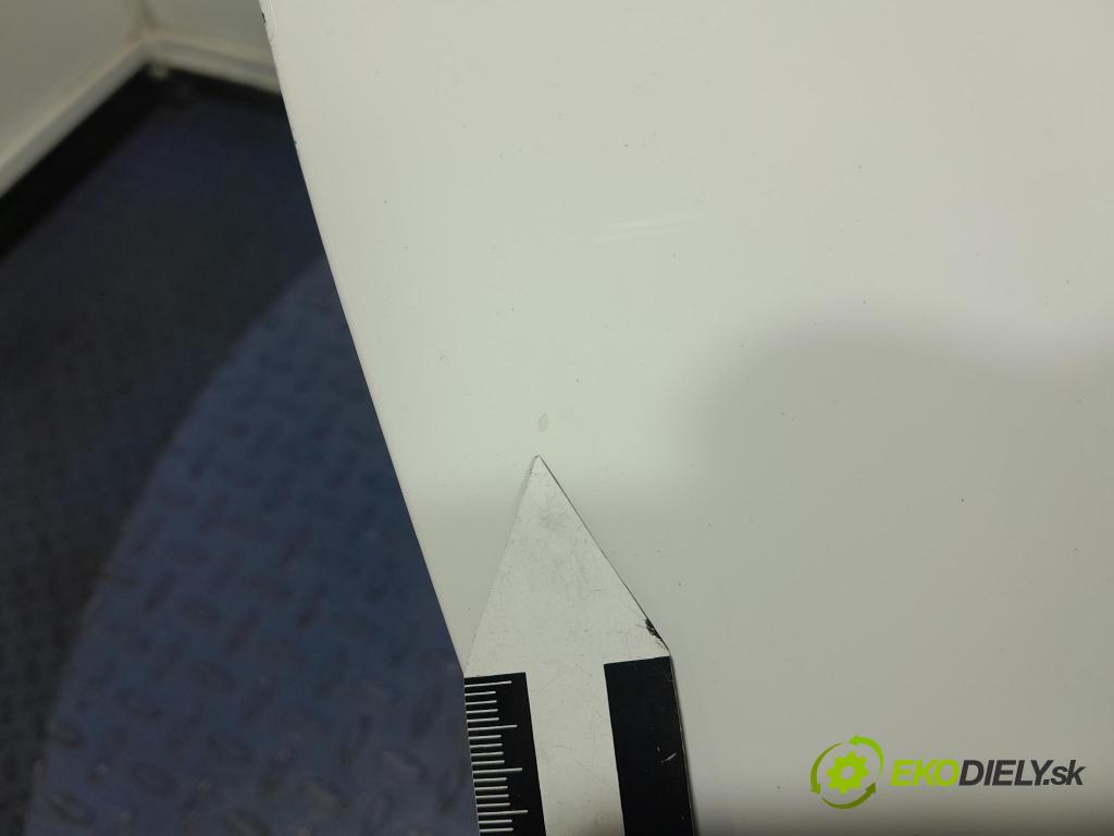 Hyundai I30 2013 dvere zad pravé