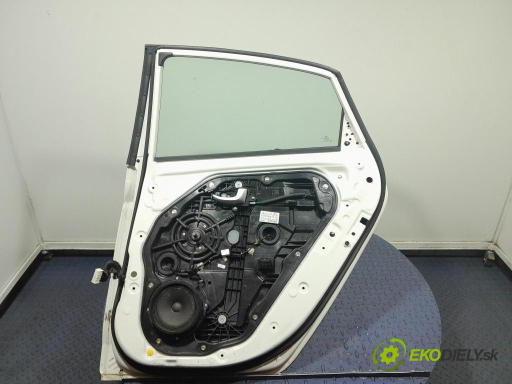 Hyundai I30 2013 dvere zad pravé 