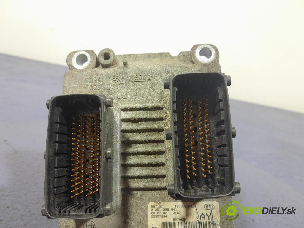 Opel Corsa 2008 riadiaca jednotka Motor: 55557934