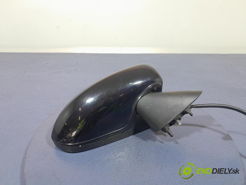 Opel Corsa 2008 zrkadlo pravé