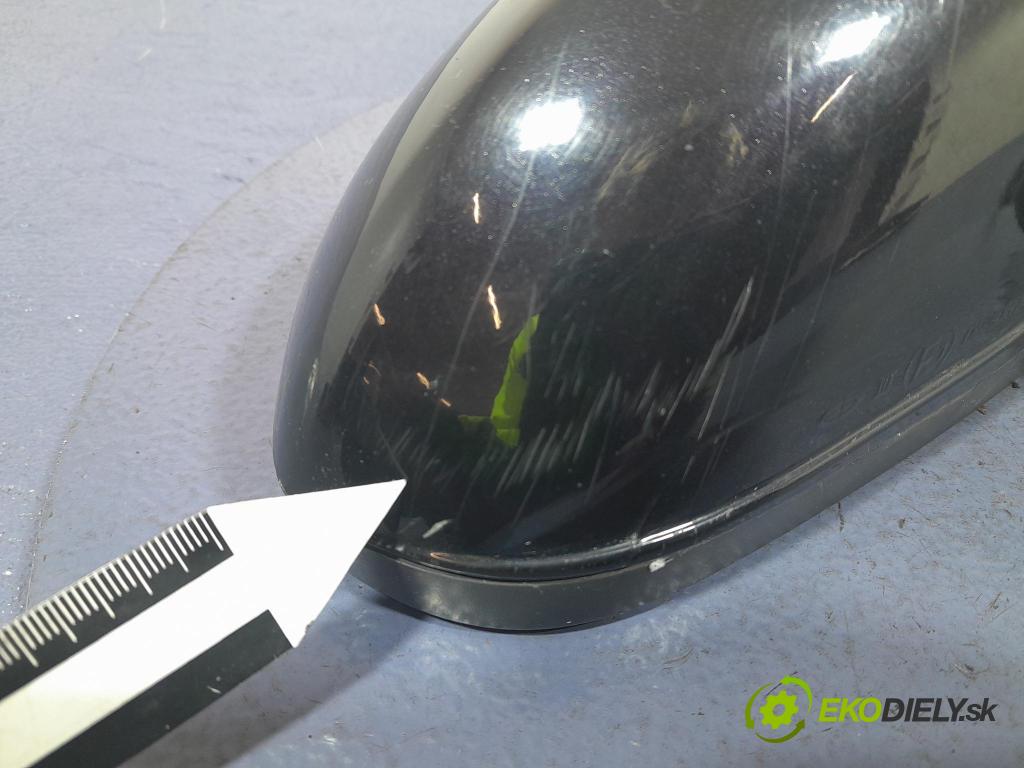 Opel Corsa 2008 zrkadlo pravé