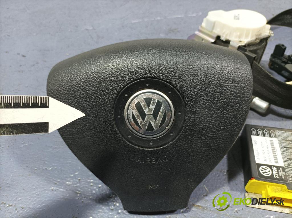 Vw Passat 2007 kokpit,přistrojova deska