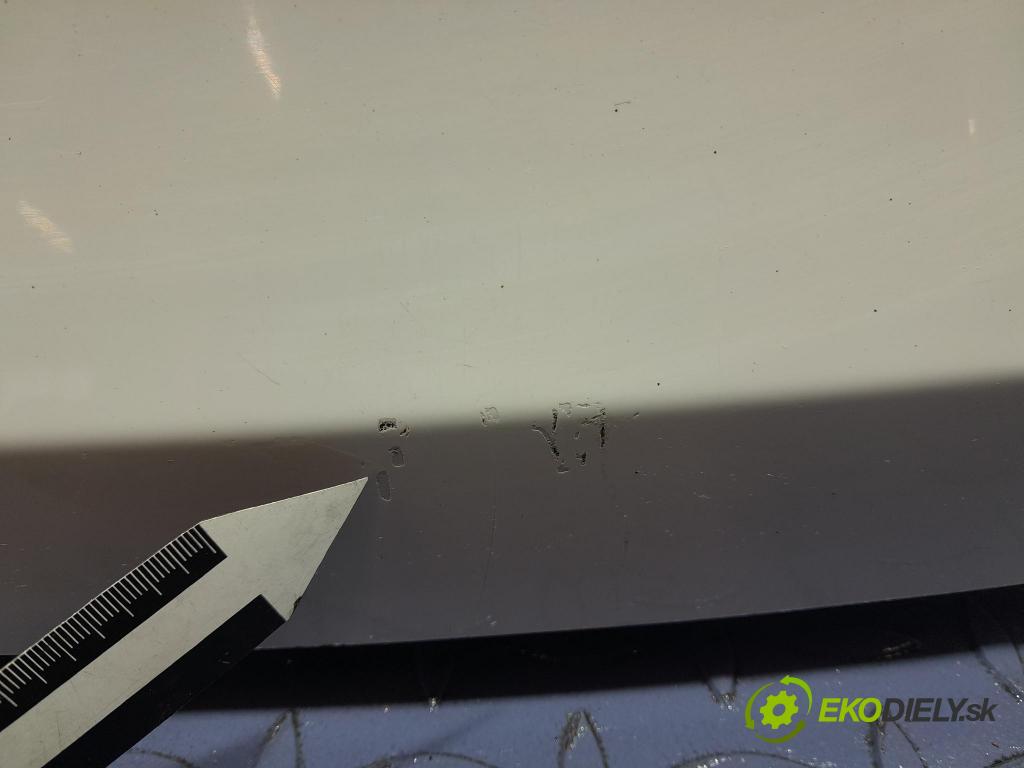 Hyundai I30 2013 zadna dveře kufra: kufra: