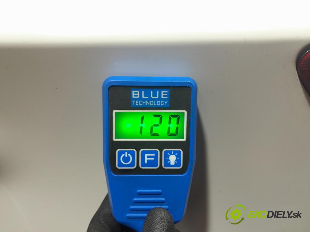 Hyundai I30 2013 zadna dveře kufra: kufra: