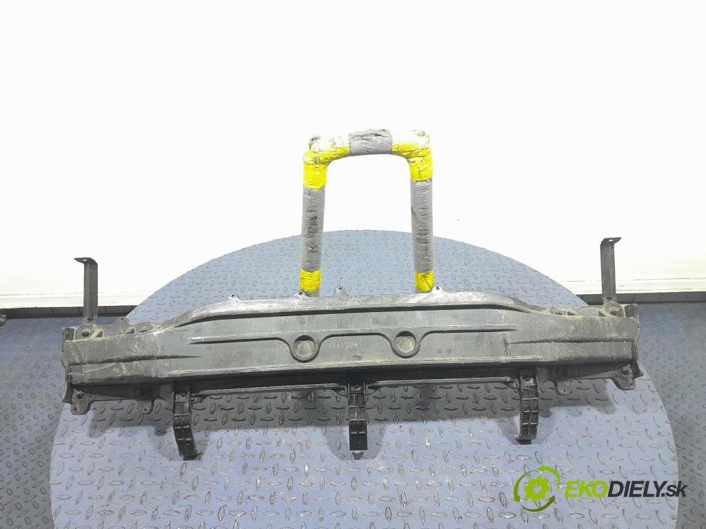 Hyundai I30 2013 výstuha narazník zad 86631-A6000