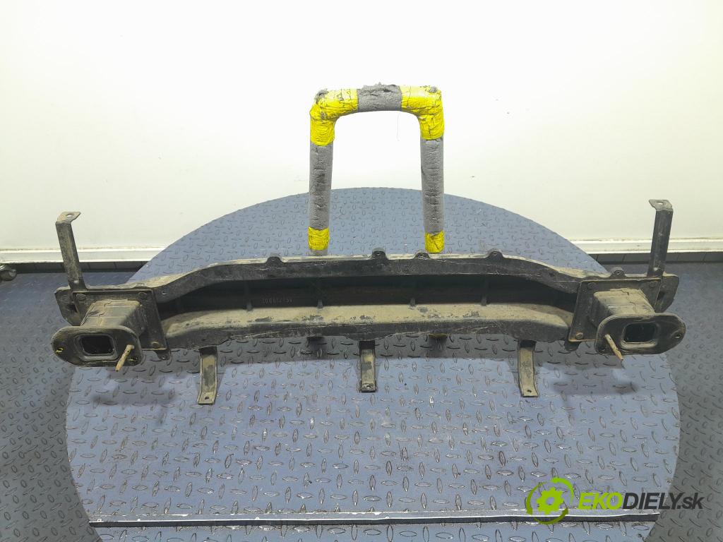 Hyundai I30 2013 výstuha narazník zad 86631-A6000