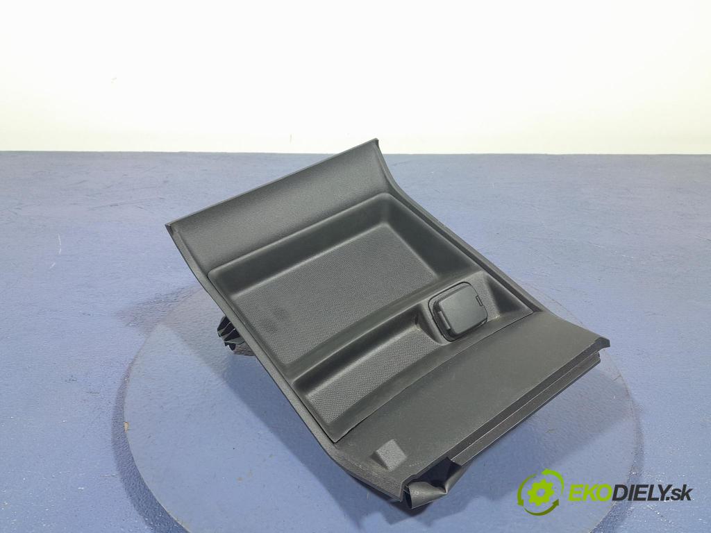 Ford Mondeo 2016 kryt Plast: Interiéry: DS73-F045P04DE