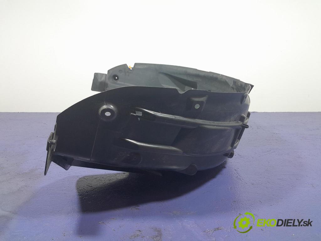 Citroen C5 aircross 2019 Blatník: plastický: zad 9824161180