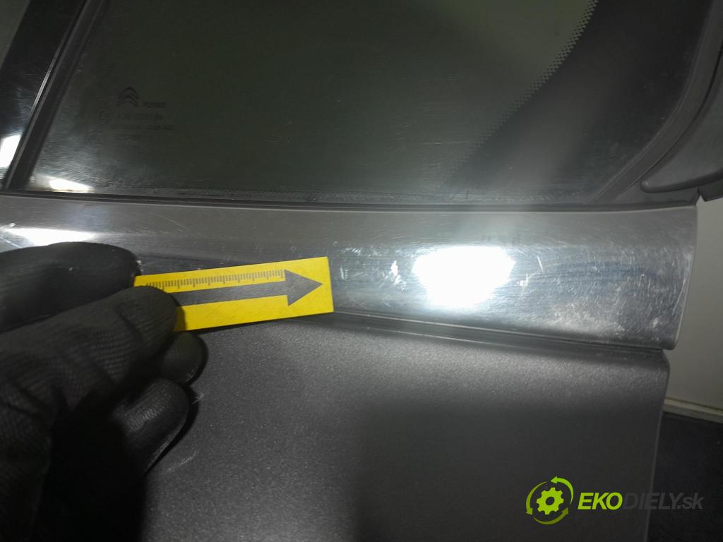 Citroen C5 aircross 2019 dvere zad Vľavo: