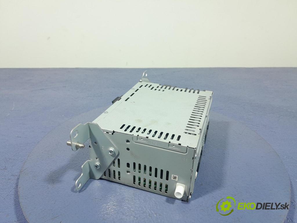 Ford Mondeo 2016 Radio I Navigácia: DS7T-19C107-DN