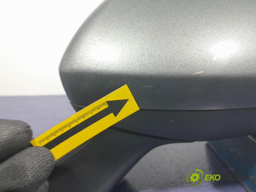 Opel Astra 2017 zrkadlo Vľavo: