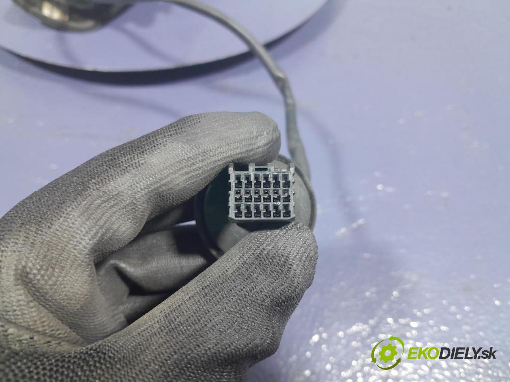 Opel Astra 2017 zrkadlo pravé 