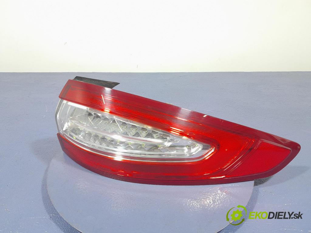 Ford Mondeo 2016 svetlo / reflektor zad Prava: Vonkajsia: DS73-13404-FJ