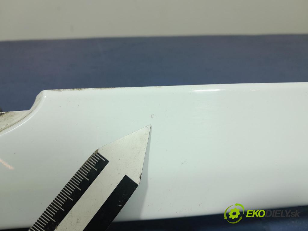 Ford Mondeo 2016 zaslepka: zad DS73-F43404-C