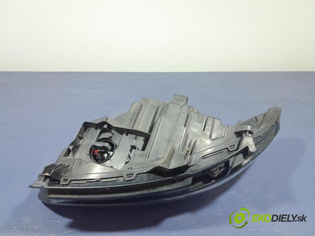 Ford Mondeo 2016 Reflektor: v pravo: ES73-13D154-AE