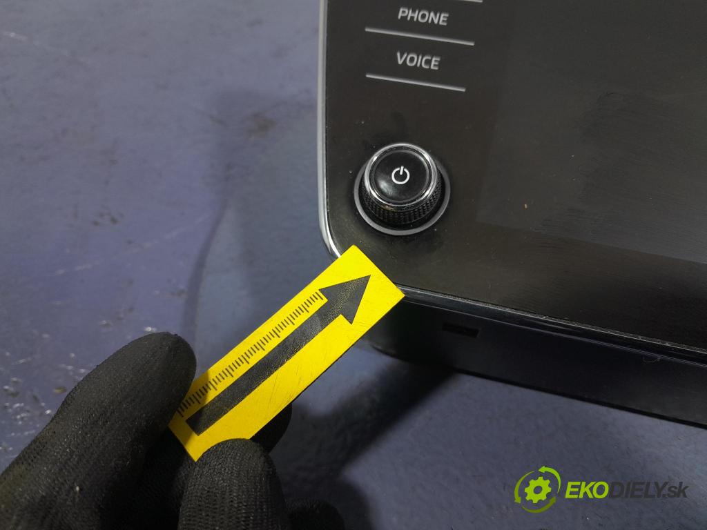 Skoda Superb 2019 displej Radio / GPS 3V0919605D