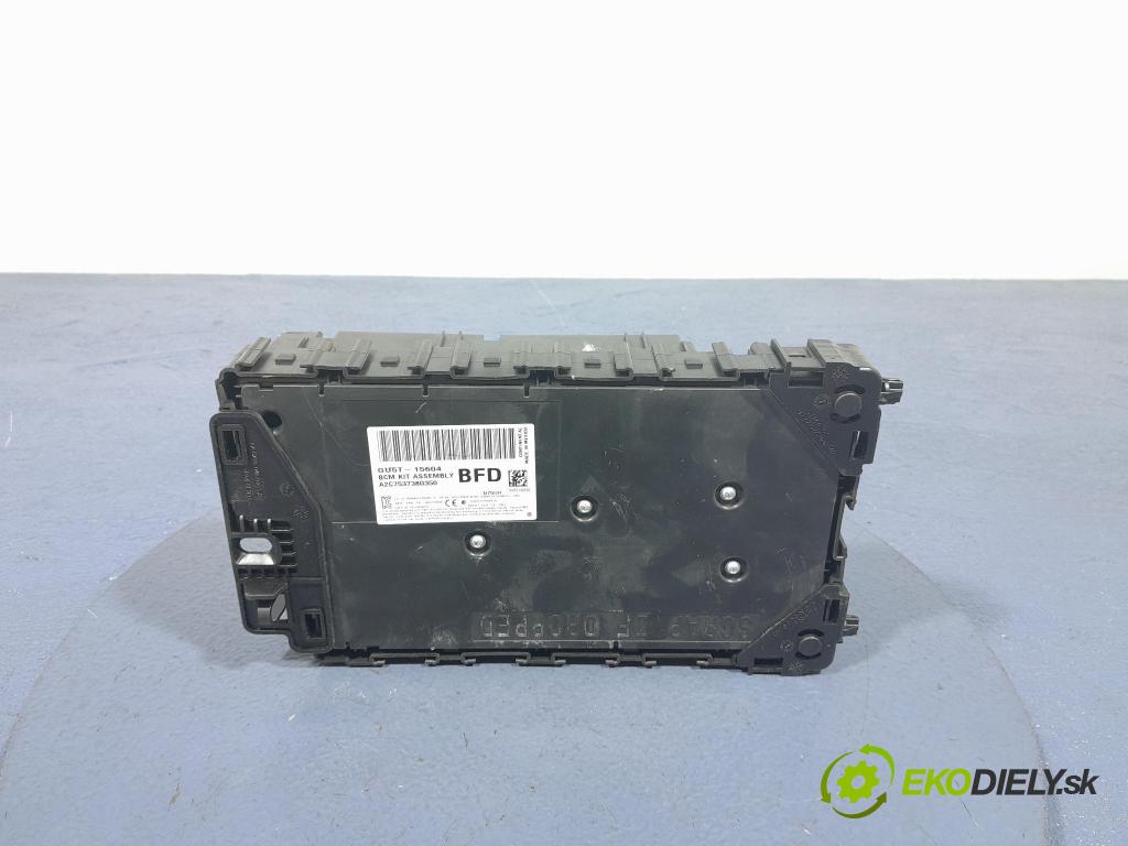 Ford Mondeo 2016 skrinka Poistky: GU5T-15604-BFD