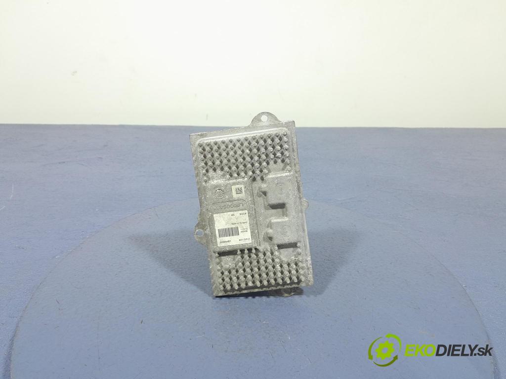 Ford Mondeo 2016 střídač: 90005487