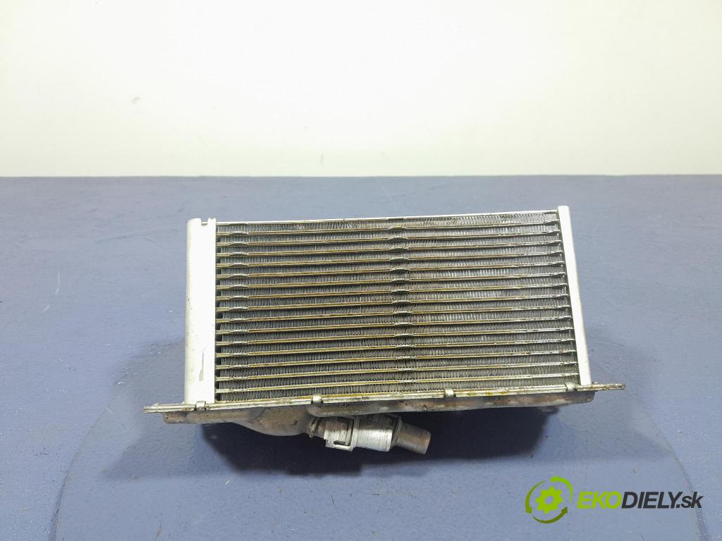 Ford Mondeo 2016 chladič Vzduch: DS7G-9L440-BD