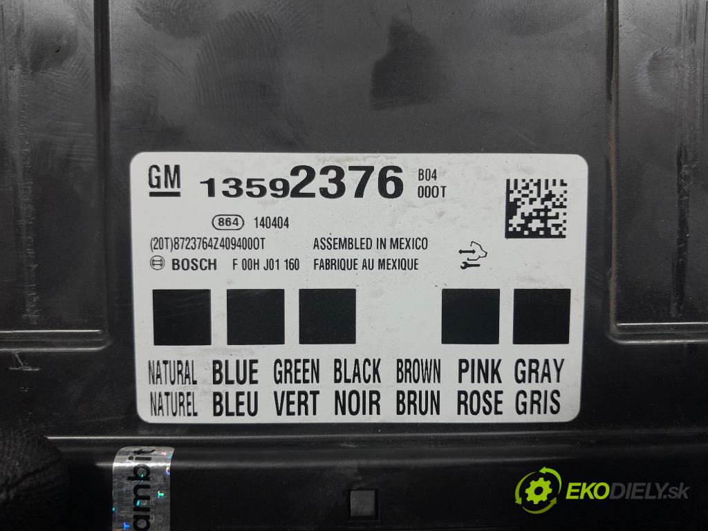 Opel Insignia 2014 riadiaca jednotka Komfortu 13592376