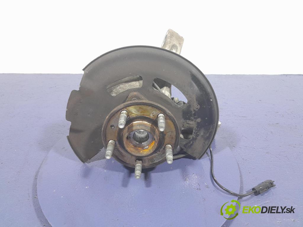 Opel Astra 2017 náboj Prava: 39030300