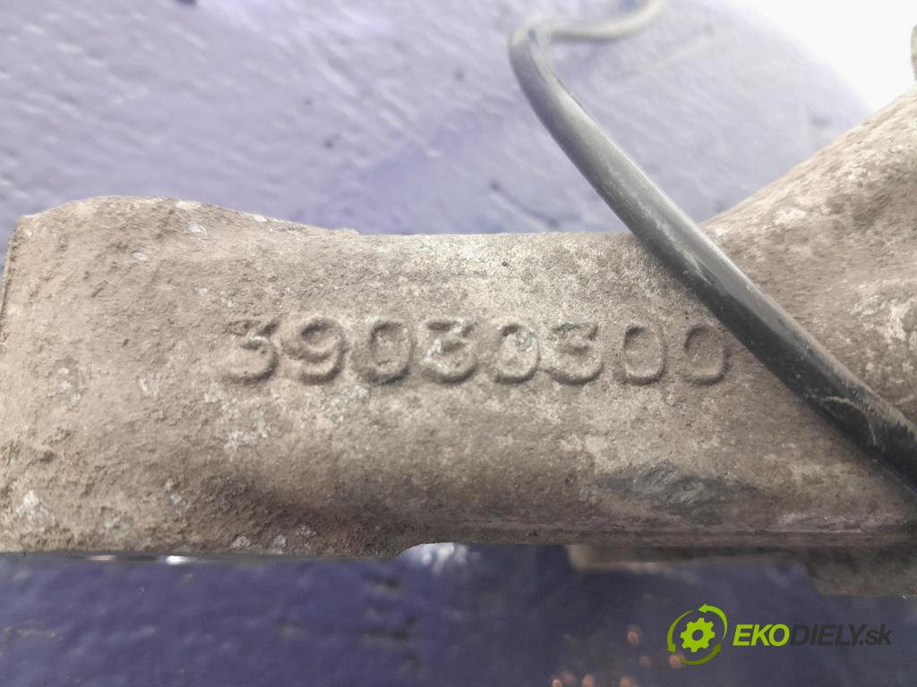 Opel Astra 2017 náboj Prava: 39030300