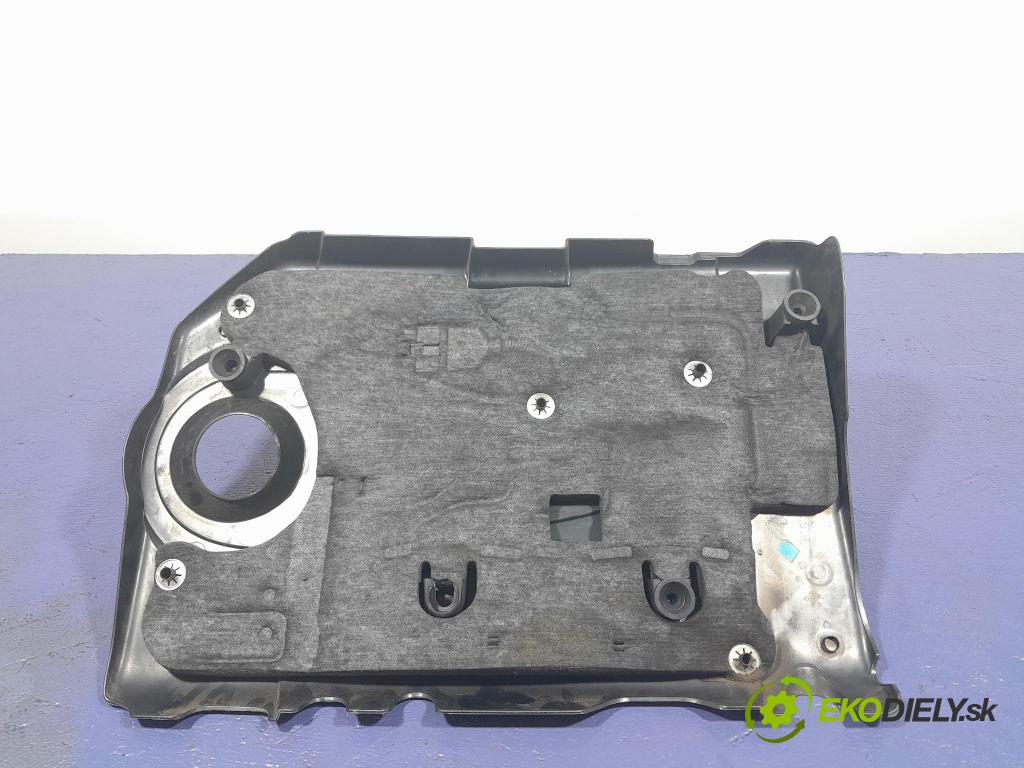 Opel Insignia 2014 kryt Motor: 55576418