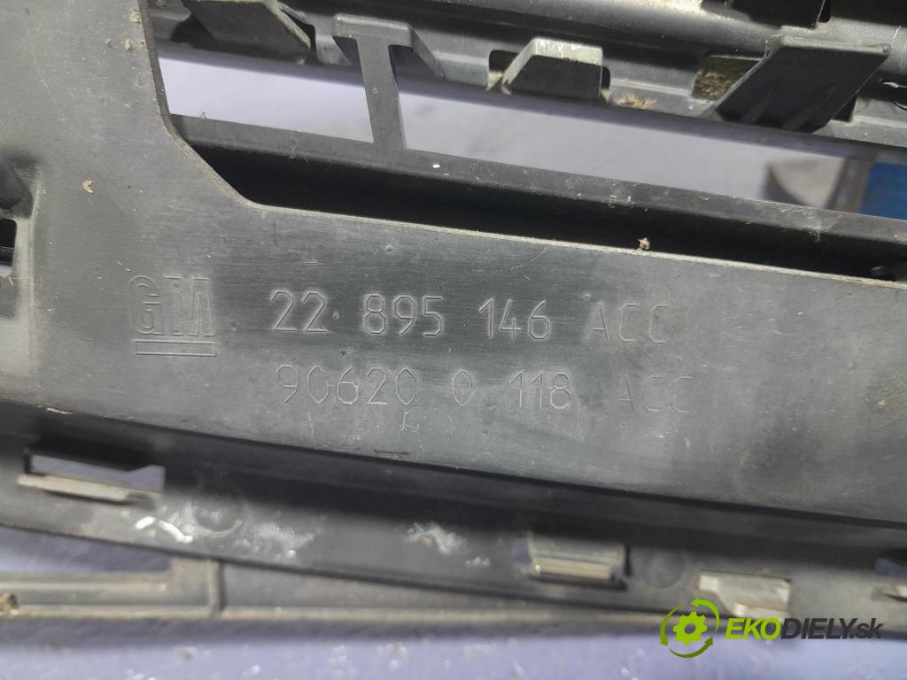 Opel Insignia 2014 miežka / Gril: 22895146