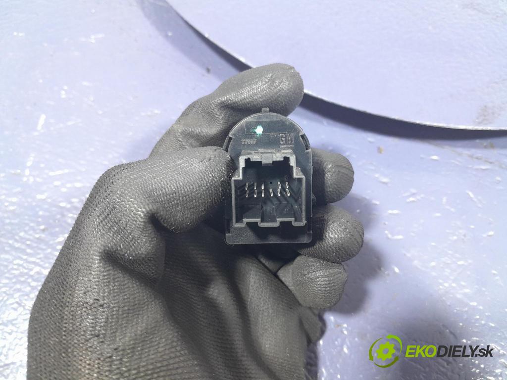 Opel Insignia 2014 prepínač Zrkadlo: 22915443