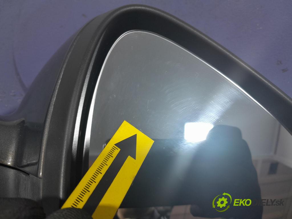 Opel Insignia 2014 zrkadlo pravé