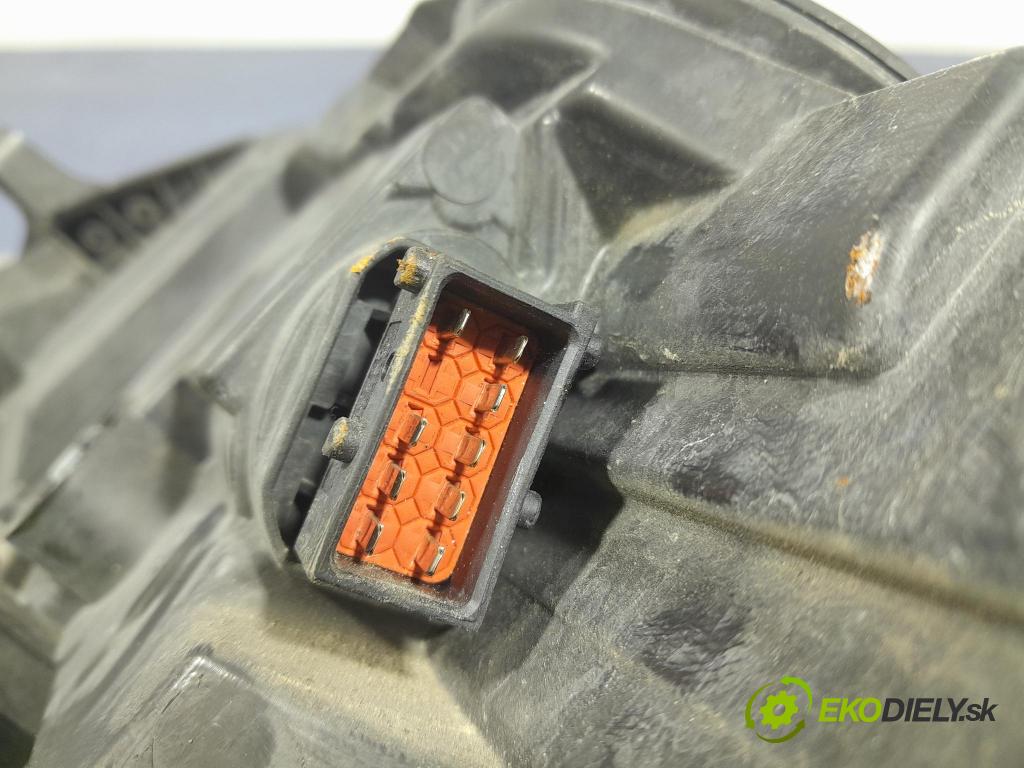 Opel Insignia 2014 Reflektor: v pravo: 13426664