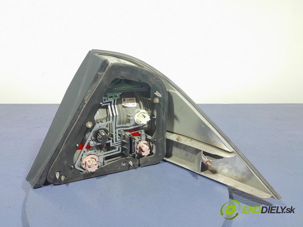 Mercedes S-klasa 2004 svetlo / reflektor zad ľavá Vonkajsia: A2208200764