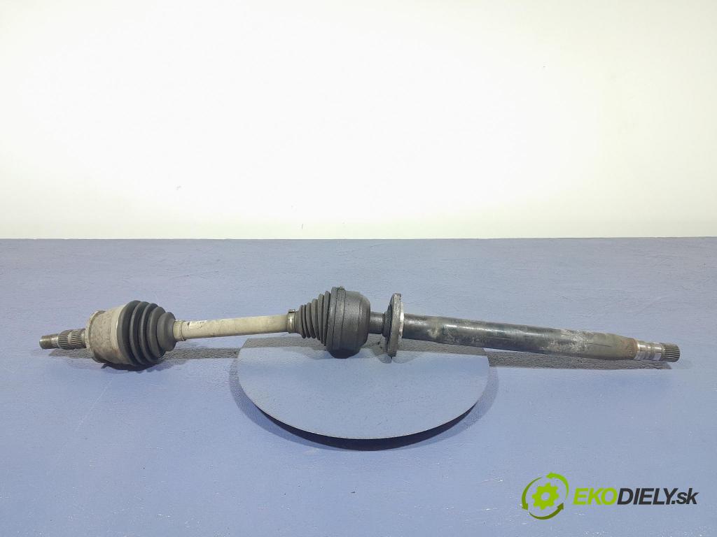 Opel Insignia 2014 poloos Prava: Predné