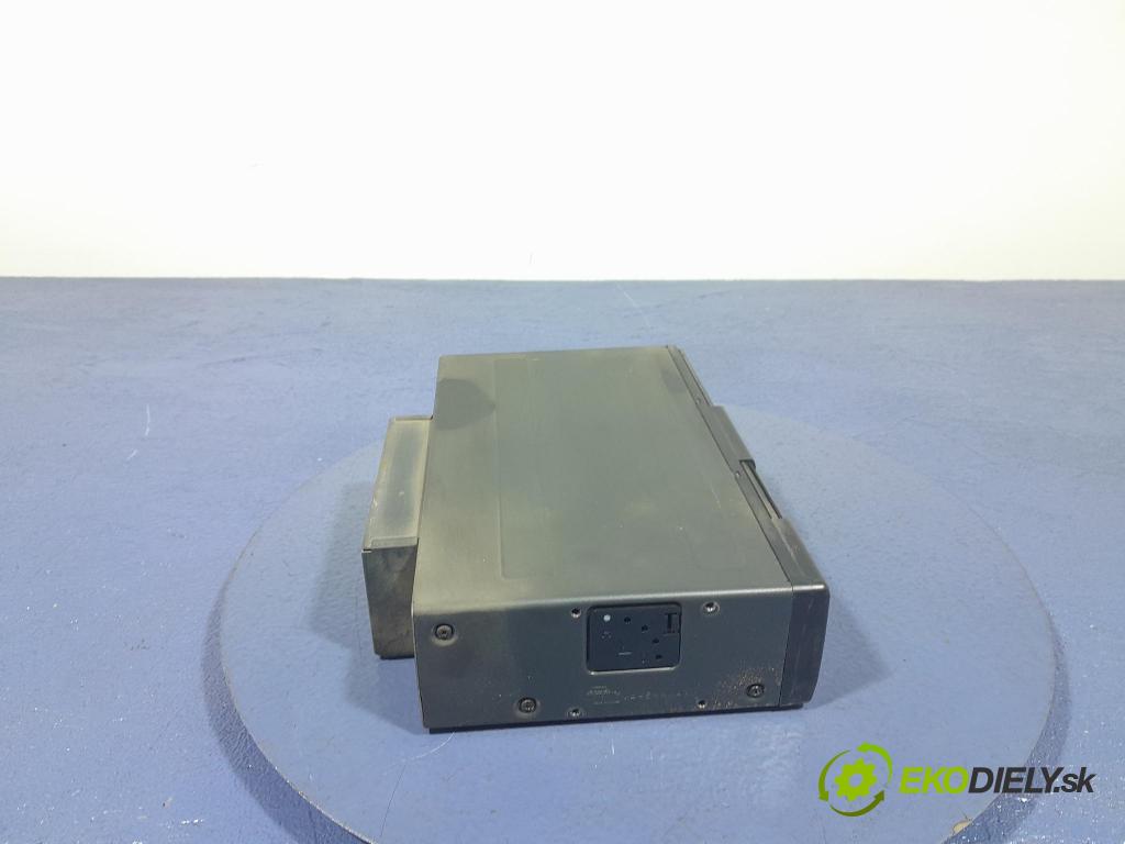 Mercedes S-klasa 2004 Menič: A2208274642