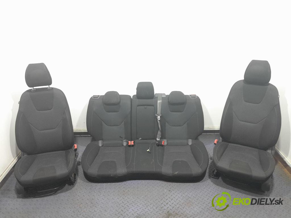 Ford Mondeo 2016 sedačke: Soubor.