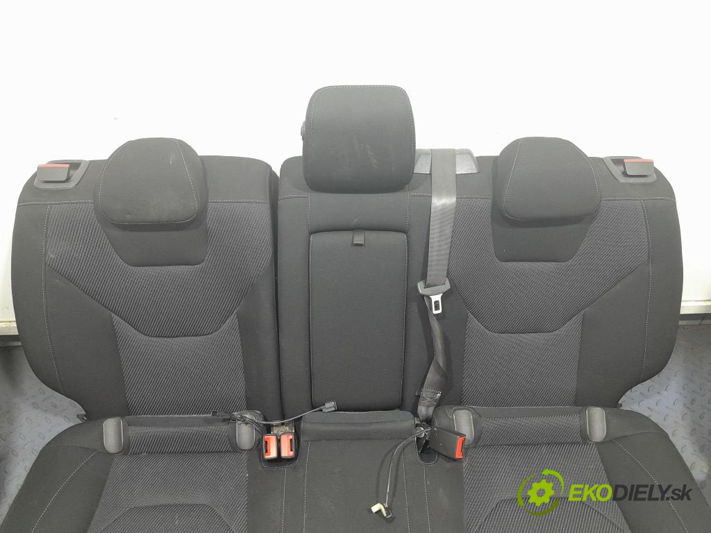 Ford Mondeo 2016 sedačke: Soubor.
