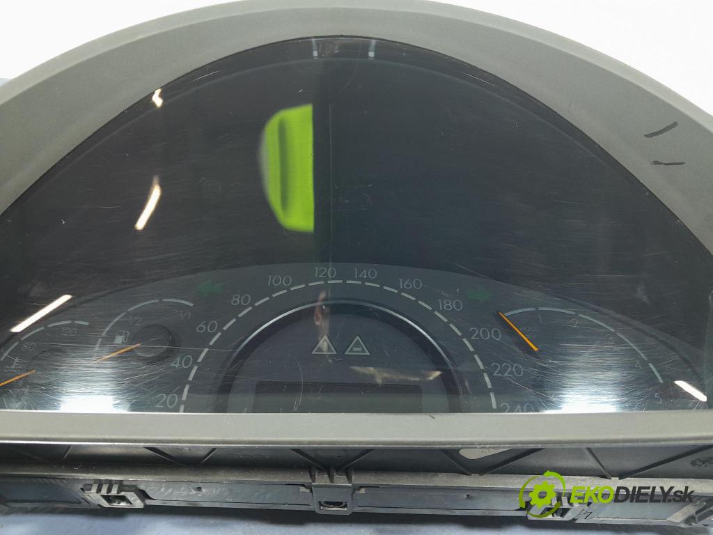 Mercedes S-klasa 2004 Přístrojová deska A2205403347
