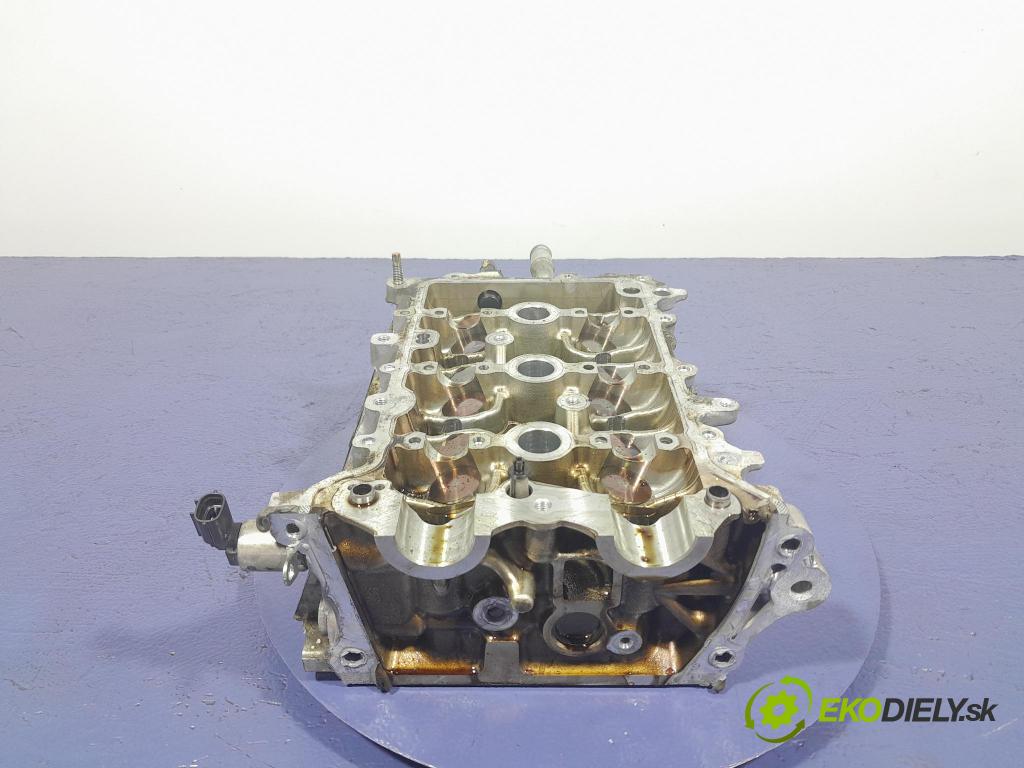 Toyota Yaris 0 hlava Motor: