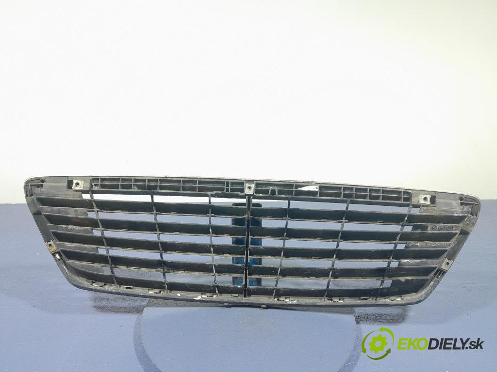 Mercedes S-klasa 2004 miežka / Gril: A2208800583