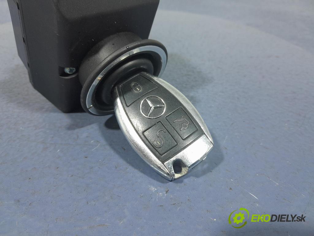 Mercedes S-klasa 2004 Spínač zapalování. 2155450808