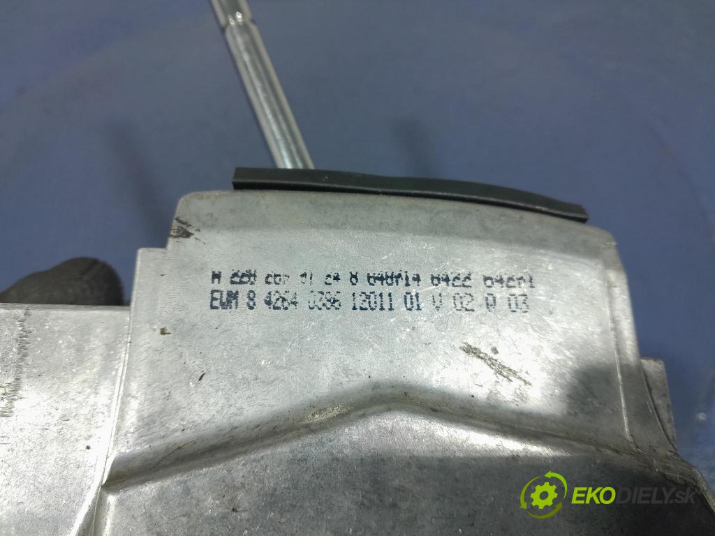 Mercedes S-klasa 2004 Páka: Zmeny: 